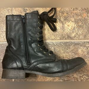SO Black Ankle Boots